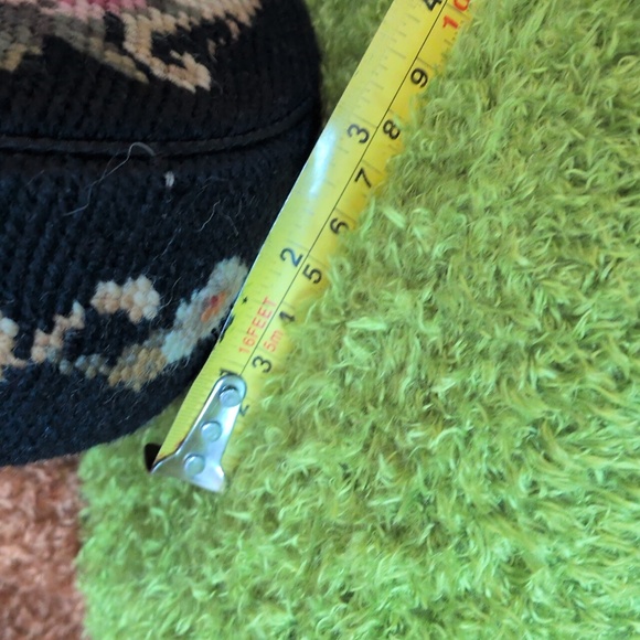 Hand worked vintage needlepoint bag. - Picture 14 of 14